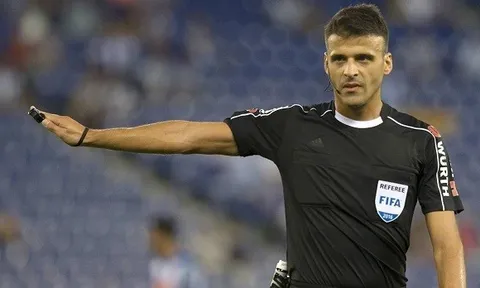 Tặng quà cho trọng tài là 'truyền thống' tại La Liga