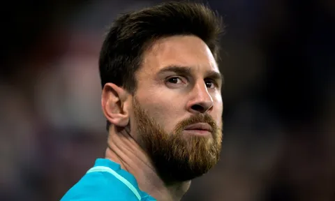 Tẩy chay FIFA, Messi bị chỉ trích