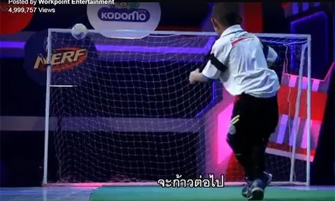 Leicester City trao học bổng cho hiện tượng Thái Lan