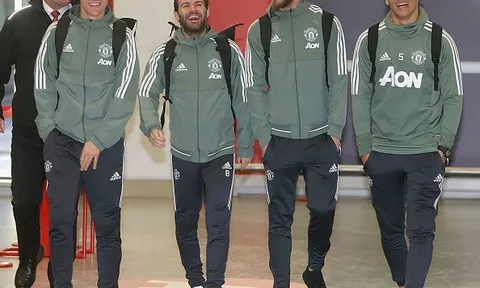 Thắng liền 2 trận, dàn sao Man Utd hớn hở sang Dubai 'nghỉ dưỡng'