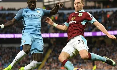 Thắng nhọc nhằn, sao Man City ấm ức với trọng tài