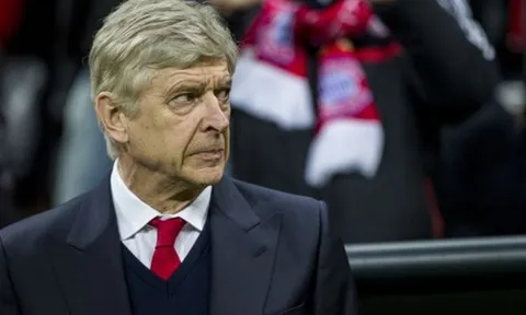 Thay Wenger, nhưng bằng cách nào?