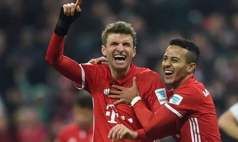 Thiago dính chấn thương, Ancelotti lại trông chờ vào Muller