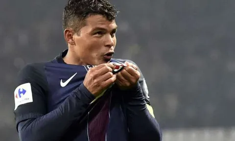 Thiago Silva ghi bàn thứ 4 sau 3 trận, PSG vào bán kết League Cup
