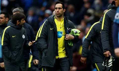 Thảm họa thủ môn của Man City có thể kết thúc ngay hè này
