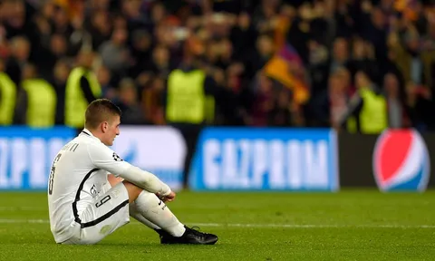 Thua đau Barca, Verratti 'giận cá chém thớt'
