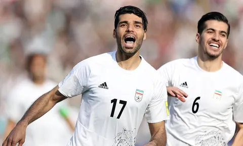 Thua Iran, Trung Quốc trôi xa giấc mơ World Cup