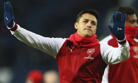 Thua Liverpool, Man City buông luôn vụ Alexis Sanchez