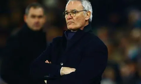 Thua Swansea, kỷ lục tệ hại cho nhà vua Leicester