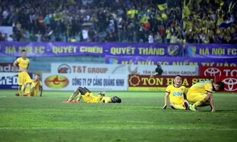 Tiến Thành đốt lưới, FLC Thanh Hóa đứt mạch bất bại trước ĐKVĐ Hà Nội FC