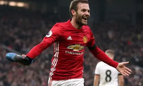 TIẾT LỘ: Lý do Juan Mata ném giày ăn mừng