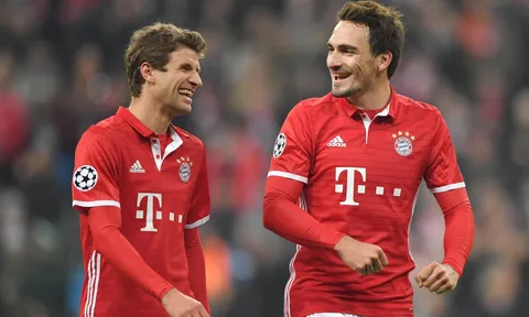 TIẾT LỘ: Lý do Muller - Hummels từ chối Man Utd