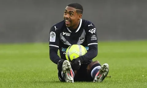 TIẾT LỘ: Vì sao Arsenal hụt Malcom?