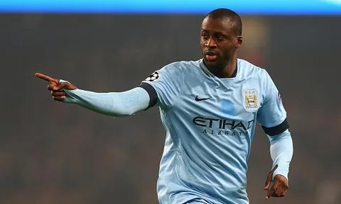 TIẾT LỘ: Yaya Toure từ chối lương khủng để ở lại Anh