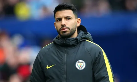 Tiêu điểm chuyển nhượng châu Âu: Alli đáng giá hơn cả Pogba, Man United được khuyên mua Aguero