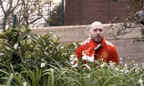 Tình cảnh của fan Man Utd lúc này