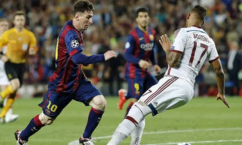 Tình huống Lionel Messi biến Jerome Boateng thành "gã hề"