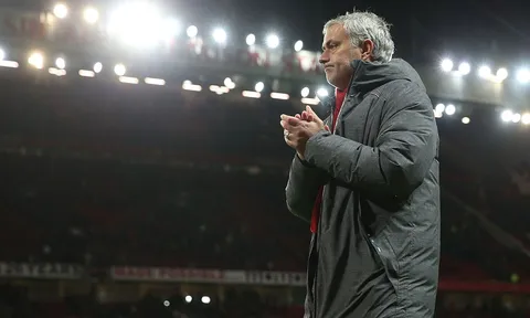MU: Hiệu ứng Sanchez và nụ cười Mourinho