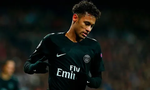 ‘Tôi không phải bác sĩ, nhưng Neymar đang bị ốm’