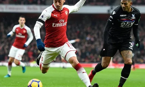 Top 10 cầu thủ hưởng lương cao nhất Arsenal