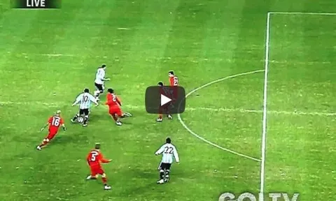 Top 10 pha kiến tạo đẹp như mơ của Lionel Messi
