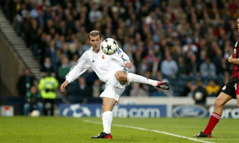 Top 6 cú nã đại bác kinh điển của Zinedine Zidane