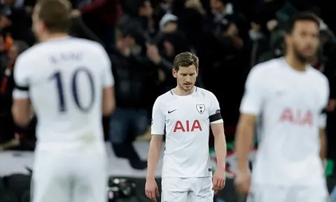 Ngày U40 Juventus knock-out các chàng trai trẻ Tottenham