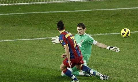 Trận cầu kinh điển: Barcelona 5-0 Real Madrid (2010/11)