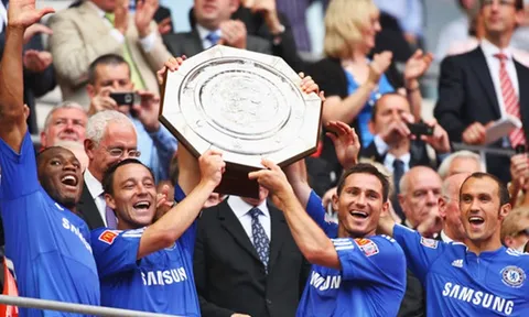 Trận cầu kinh điển: Chelsea 2-2 Man United (Siêu cúp Anh 2009)