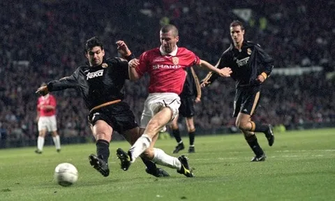 Trận cầu kinh điển: Manchester United 2-3 Real Madrid (1999/2000)