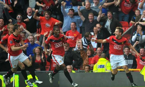 Trận cầu kinh điển: Manchester United 4-3 Manchester City (2009/10)