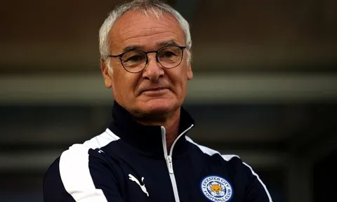 Trao giải cho Ranieri, Roma thay NHM dằn mặt Leicester