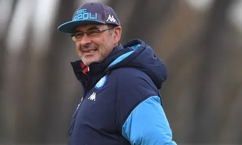 Trò cũ thừa nhận Sarri là vấn đề của Napoli