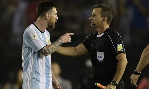 Trọng tài Anh: ‘Án phạt Messi quá nặng và sai luật’
