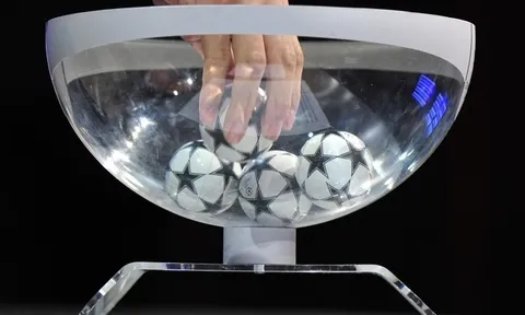 Bốc thăm tứ kết Champions League: Real, Barca gặp khó