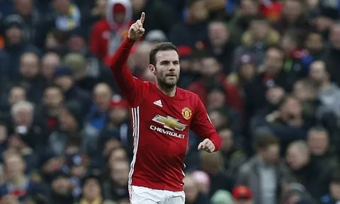 TRỰC TIẾP Man Utd 2-0 Watford: Tạm chiếm vị trí thứ 5 (Kết thúc)