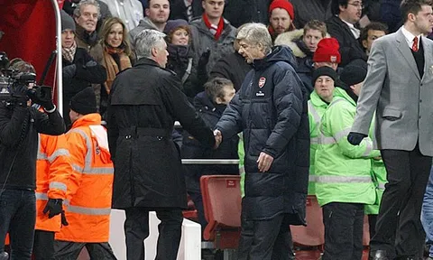 Trước đại chiến, Ancelotti thấy xót thương cho Wenger