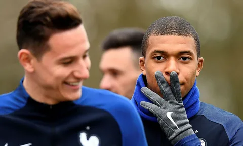 Truyền thông mơ về song sát Benzema - Mbappe, người Real nói gì?