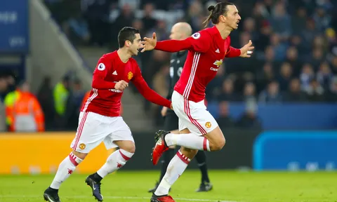 Từ khi Sir Alex nghỉ hưu, Ibra là cầu thủ đầu tiên của Man Utd làm được điều này