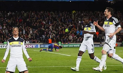 Tự truyện Drogba: Trả nợ Barca, tiến tới trận chung kết