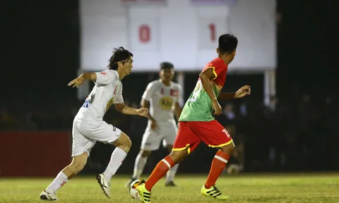 Tiền vệ Nguyễn Tuấn Anh: "Đôi chân pha lê" đã trở lại