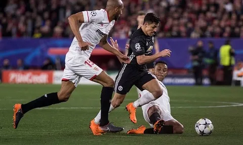 Tuần trăng mật của Alexis Sanchez ở MU đã kết thúc