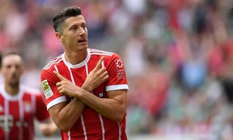 Tương lai Lewandowski: Bayern cứng rắn trước Real