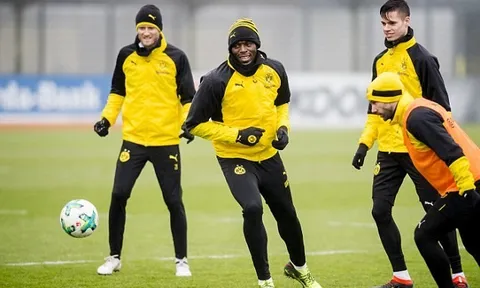 Usain Bolt ra sức tập luyện cùng Dortmund vì giấc mơ bóng đá
