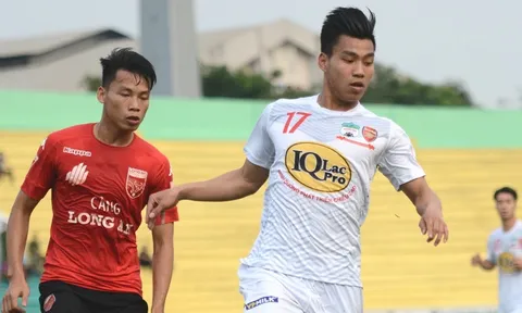 Văn Thanh cảm ơn Công Phượng vì 2 pha kiến tạo