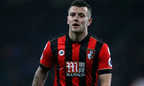 Vâng lời Beckham, Wilshere mở đường sang Ý