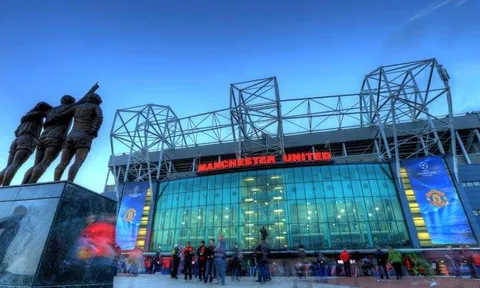 Vào ngày này |19.2| Man United đá khai trương sân Old Trafford
