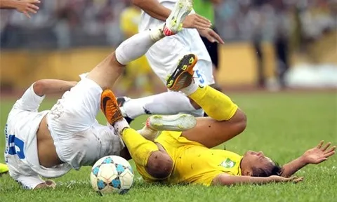 VFF quyết xử mạnh tay vấn nạn bạo lực tại V-League