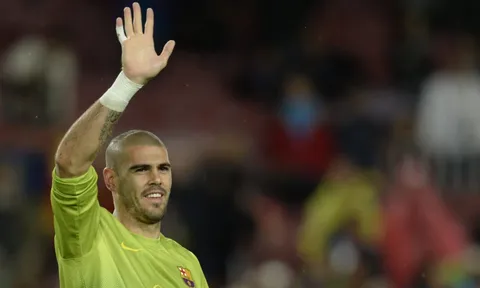 Victor Valdes – Chỉ còn những mùa nhớ