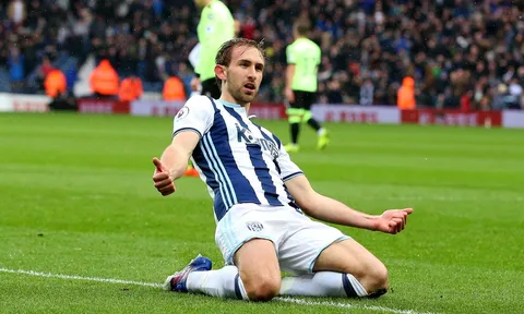 Video Craig Dawson mở tỷ số cho West Brom (West Bromwich Albion vs Arsenal)